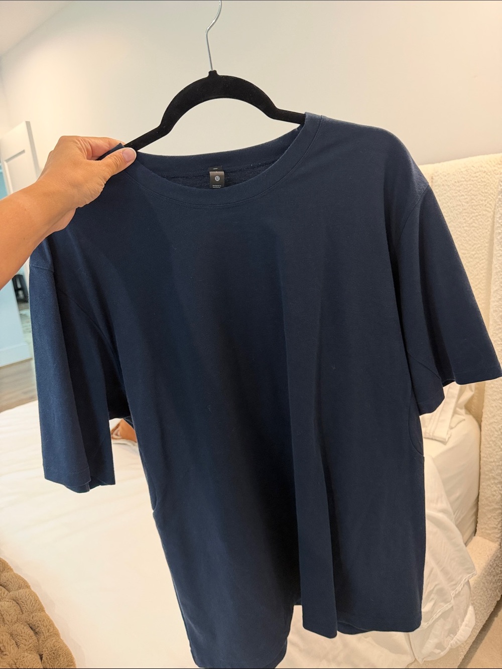 lululemon athletica Men's Navy Crew Neck Short Sleeve Tee